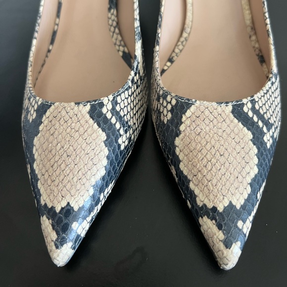Stuart Weitzman Snakeskin Kitten Heels. -Like new condition. - Picture 5 of 8